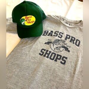 Bass Pro Shops Fishing Apparel. T-shirt and Hat Combo.